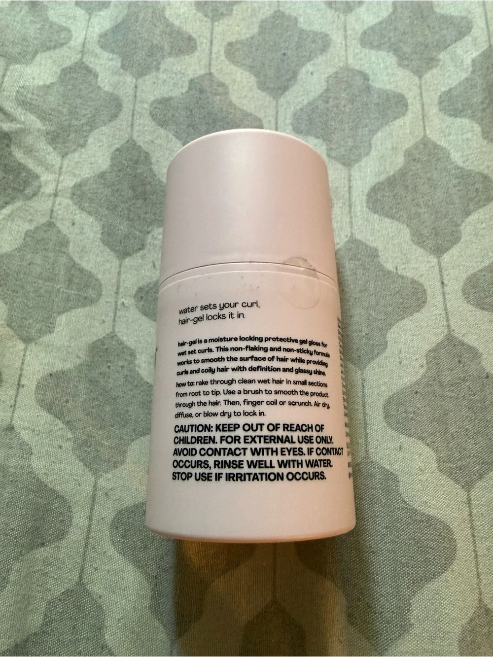 Bread Beauty Supply Hair-Gel Curl Capturing Gloss — Light Pink